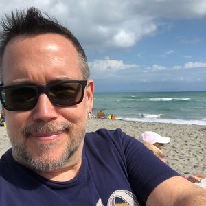 Meet your Posher, Charles